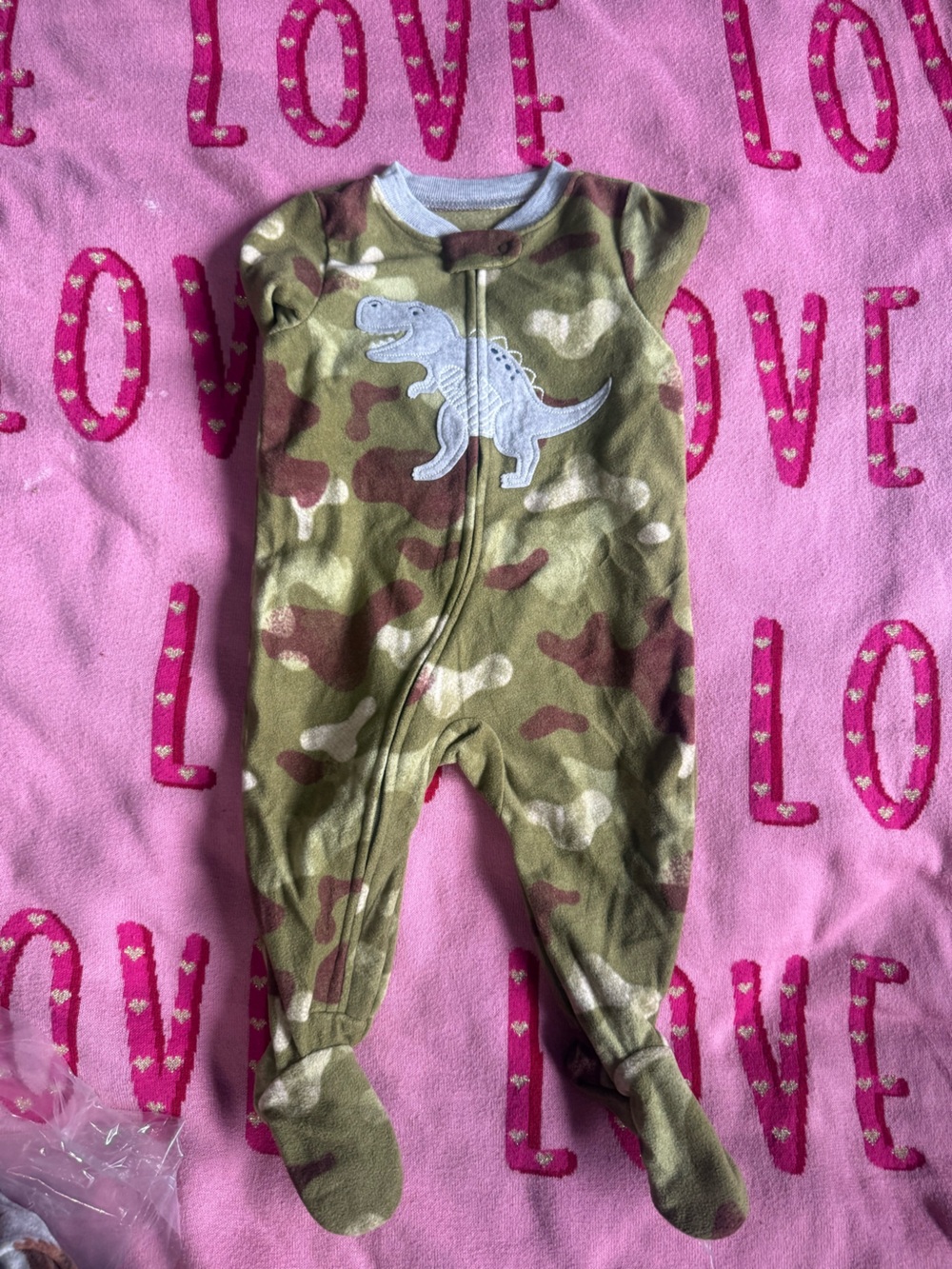 Carter's Olive Green and Brown Camo Baby One-Piece with  Dinosaur 🦖 NWOT